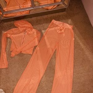 Brand new NEVER WORN Cover up